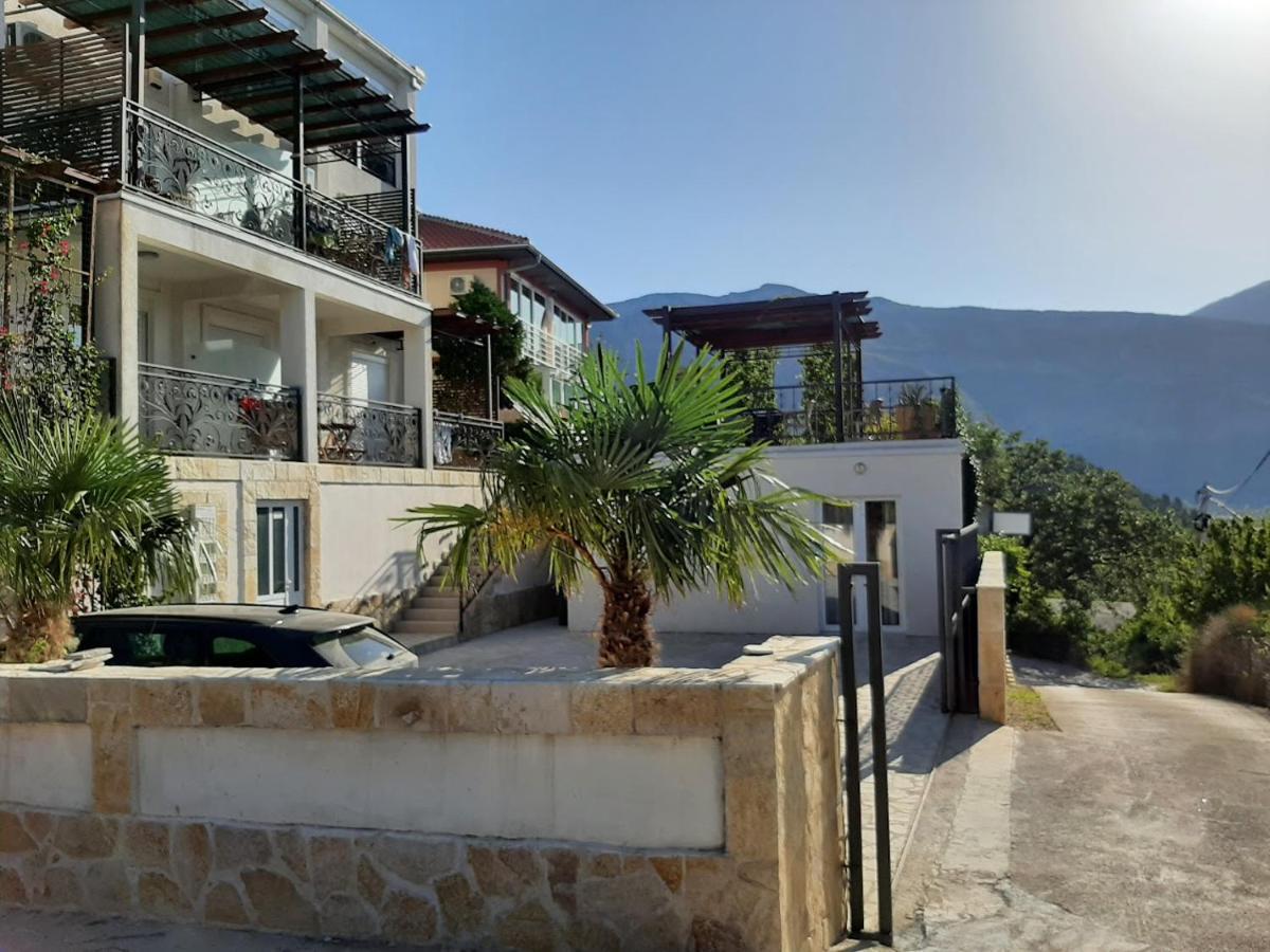 Apartments Oktopus سوتوموري المظهر الخارجي الصورة