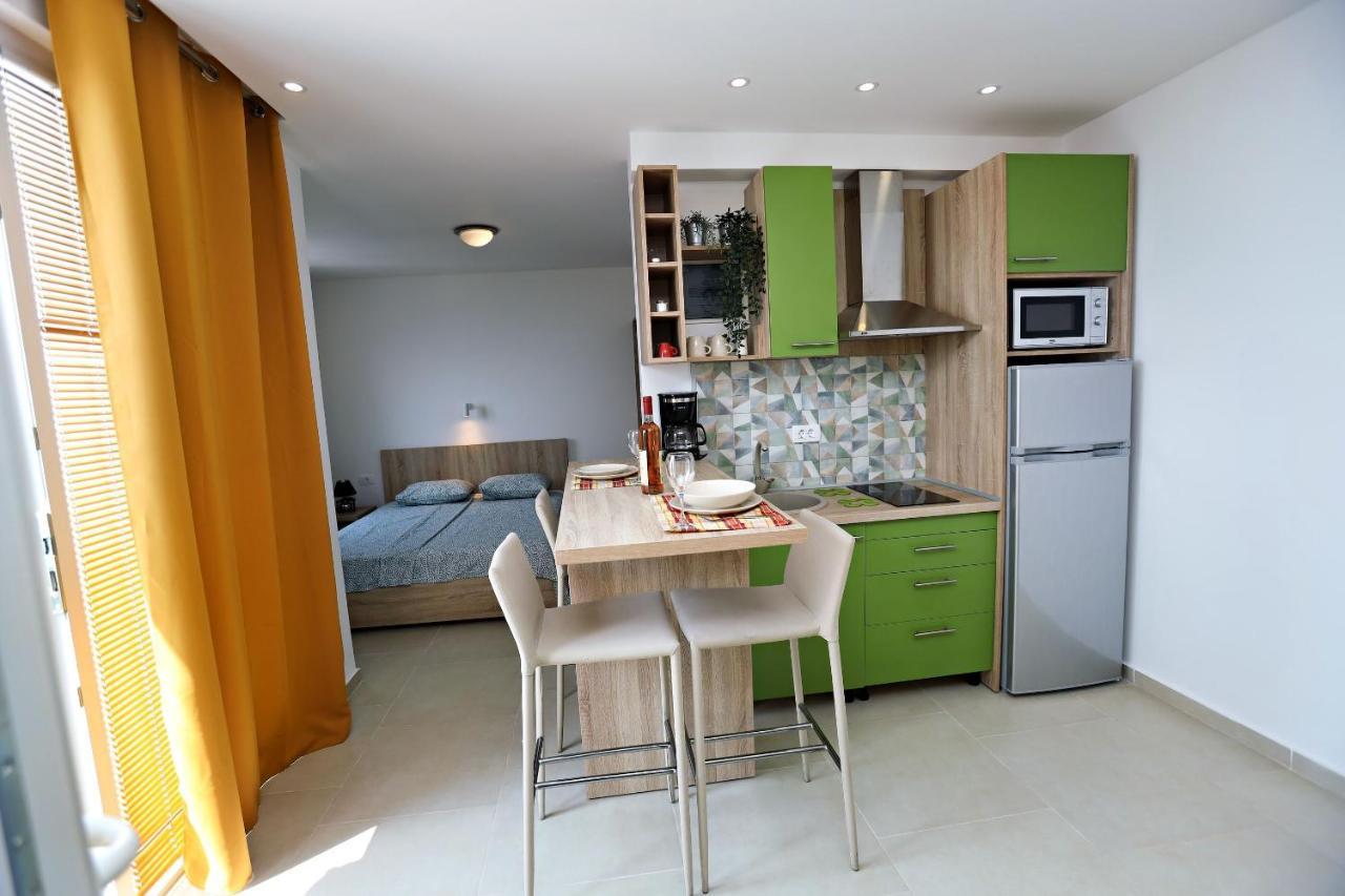 Apartments Oktopus سوتوموري المظهر الخارجي الصورة