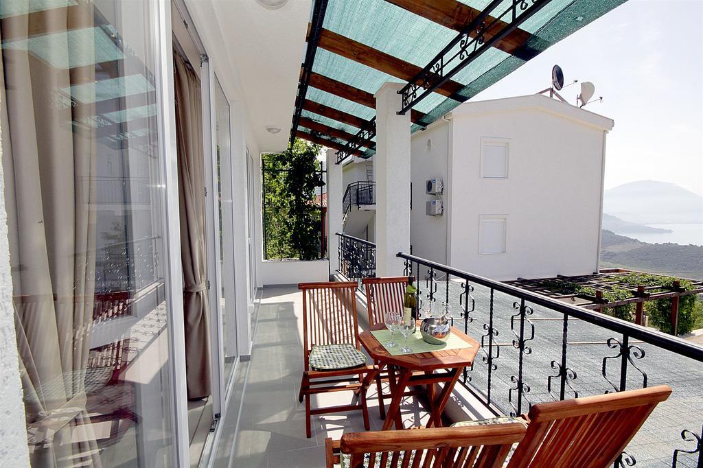 Apartments Oktopus سوتوموري المظهر الخارجي الصورة